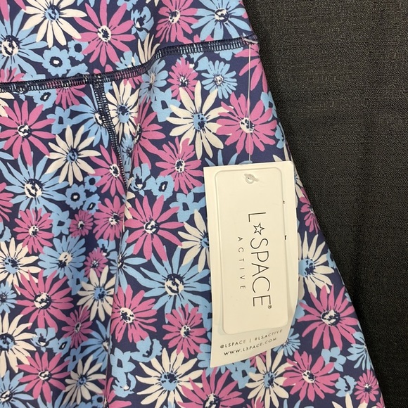 NWT L*Space Bag & Bogey Skort - Medium - Picture 7 of 17